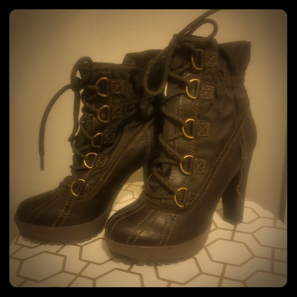 Boots - Picture 1 of 2